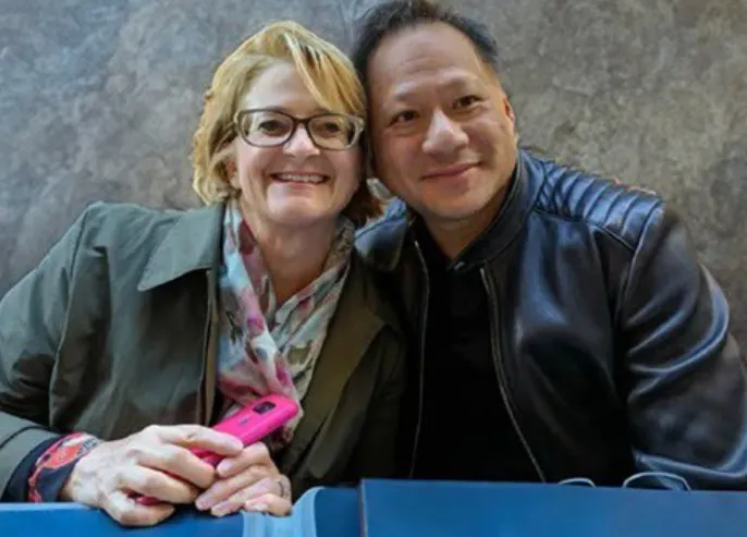 Lori Huang Age (2026) Biography, Net Worth, Family, Foundation & Untold Facts